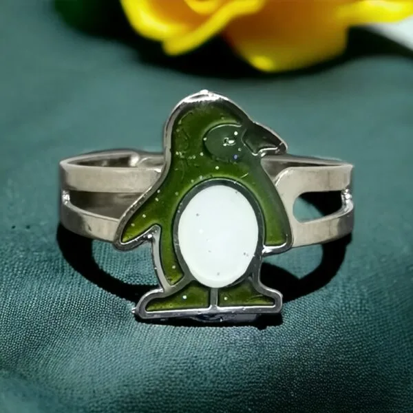 Anillo Termocrómico de Cobre - Cambia de Color según tu Humor con Diseño de Pingüino - Imagen 2